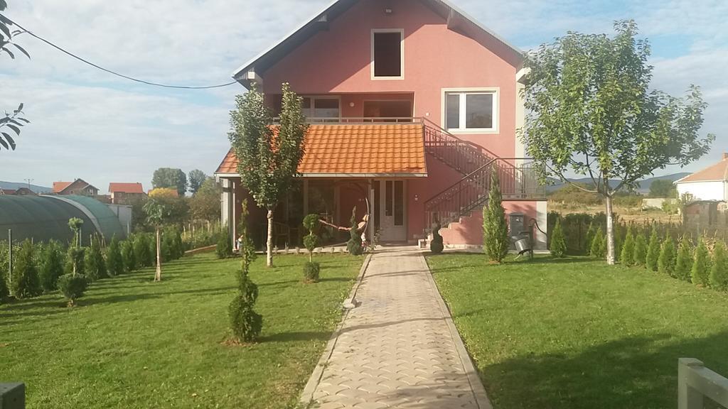 Apartments "Predah Kod Baraca" Ni Kültér fotó