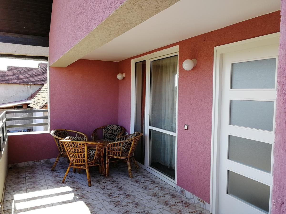 Apartments "Predah Kod Baraca" Ni Kültér fotó