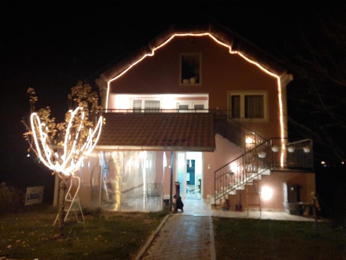 Apartments "Predah Kod Baraca" Ni Kültér fotó